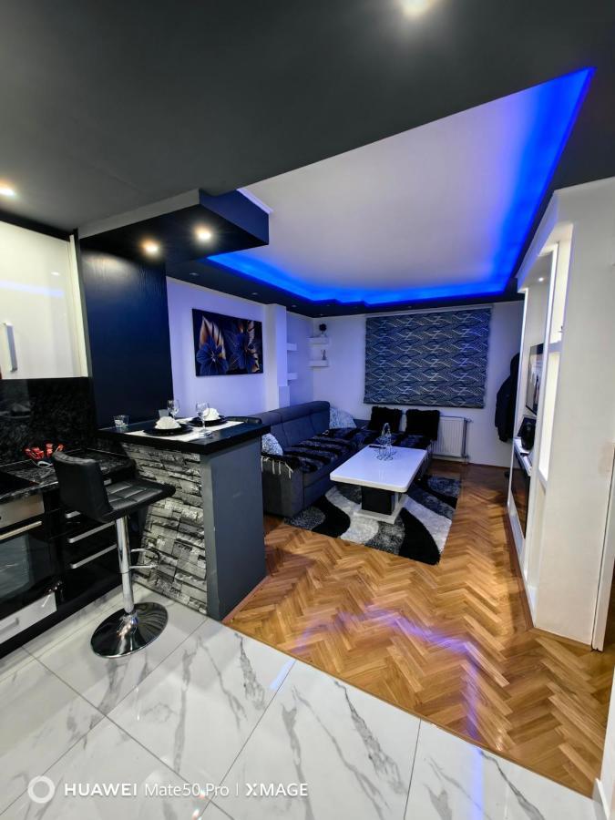 Apartmani Amona Stan Na Dan Doboj Exterior foto